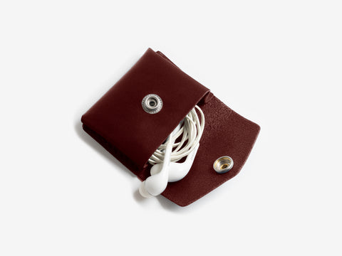 No. 424 Coin Pouch Oxblood