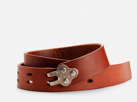 No. 150 Claw Buckle Belt