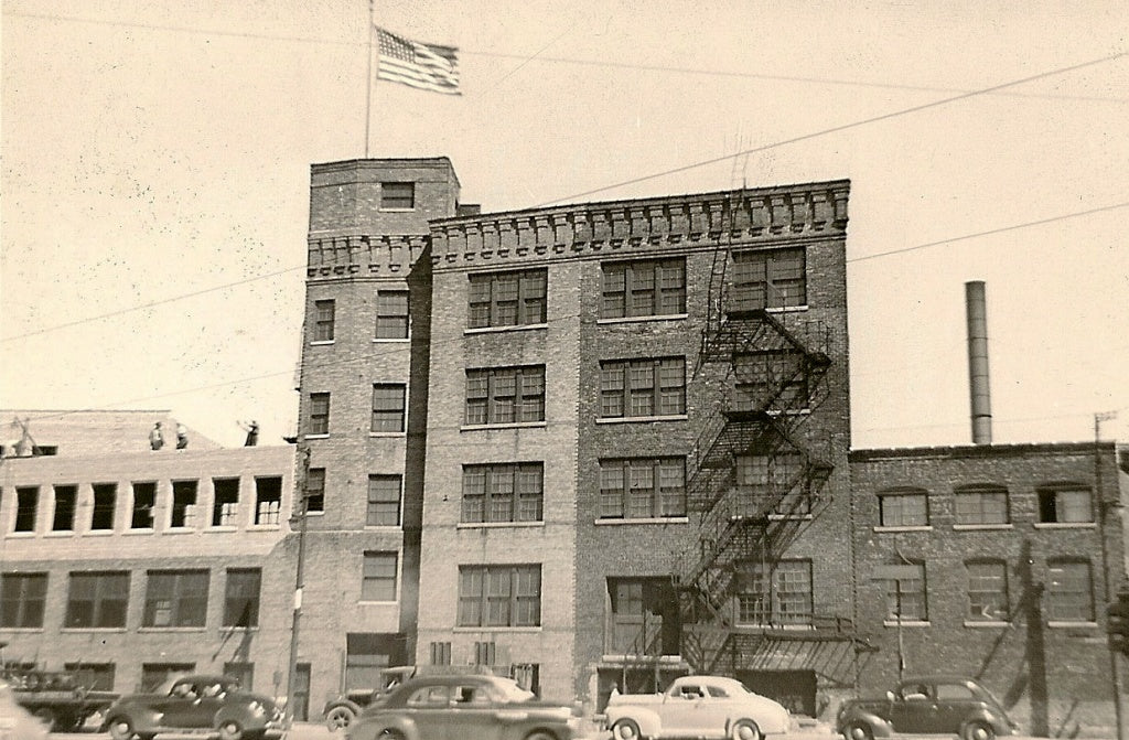 Horween Leather Company: Waxed Flesh Leather