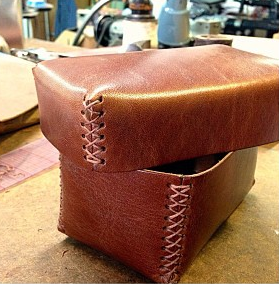 Leather boxes for simple wrapping with style