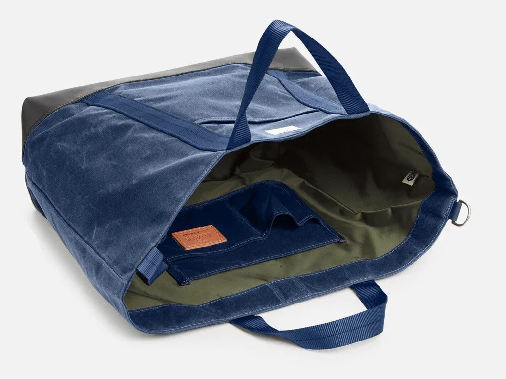 No. 540 Standard Issue East West Tote, Navy