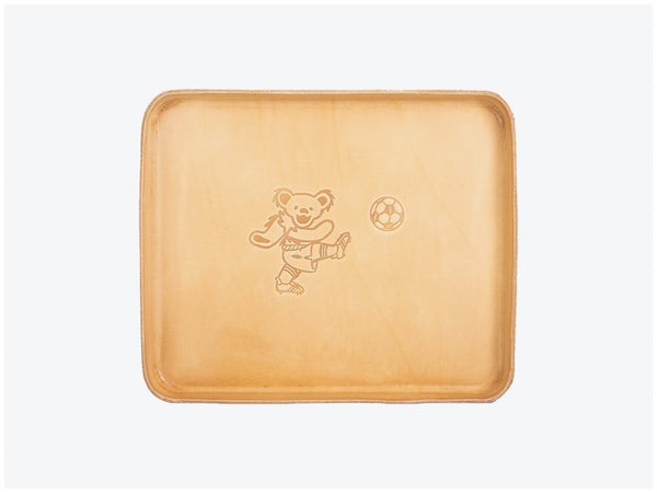 No. 471-GD Large Leather Valet Tray Soccer, Natural – Billykirk