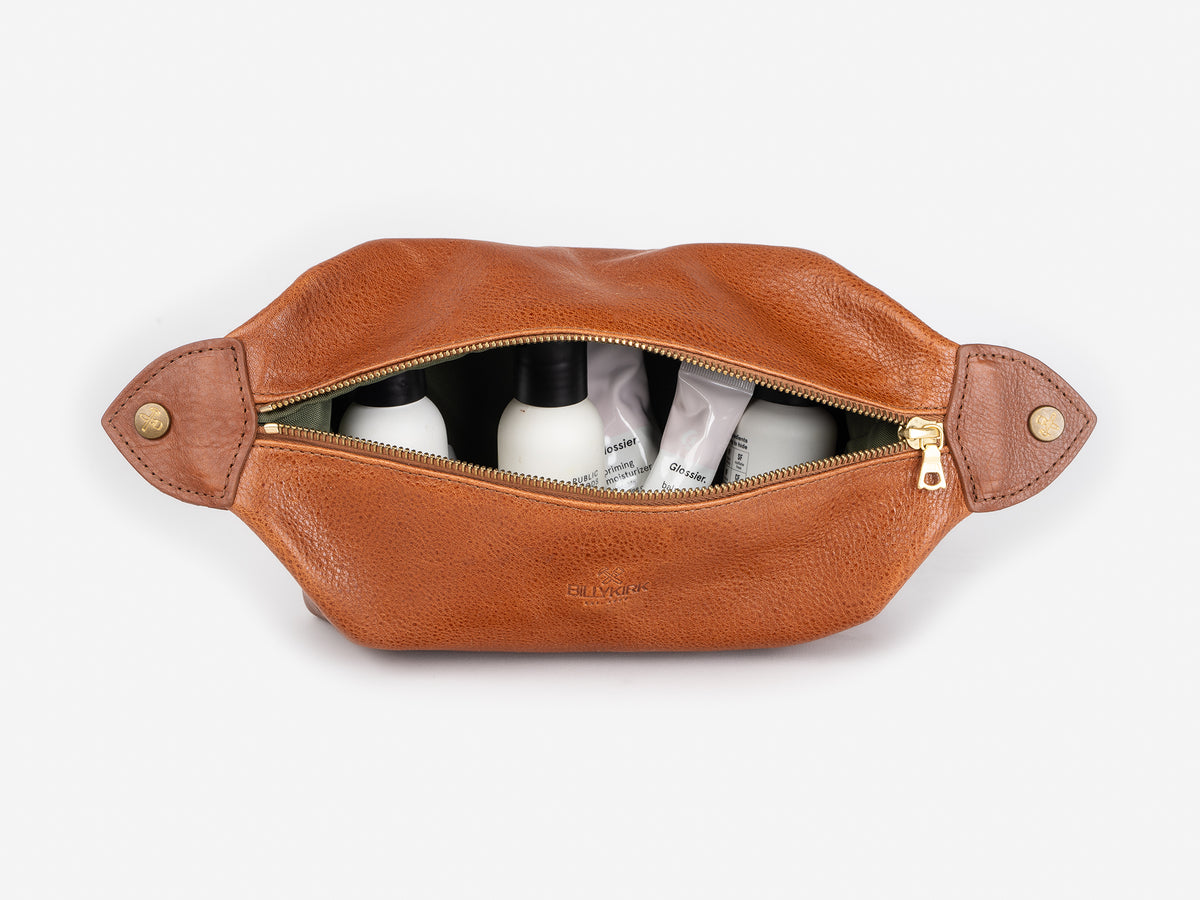 No. 644 Carryall Toiletry Bag, Tan