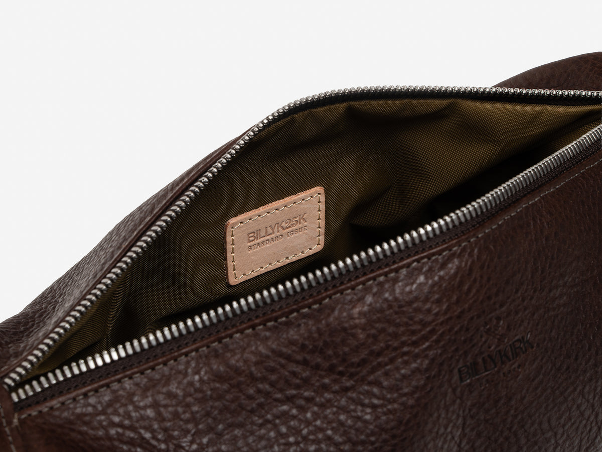 No. 644 Carryall Toiletry Bag, Brown